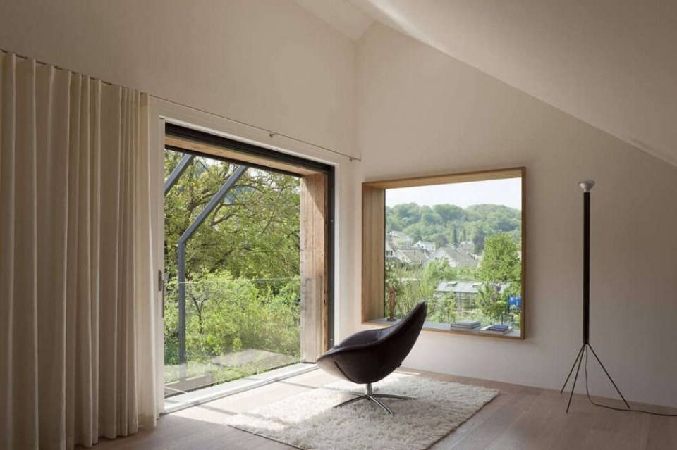 Kirchplatz Residence by Oppenheim Architecture