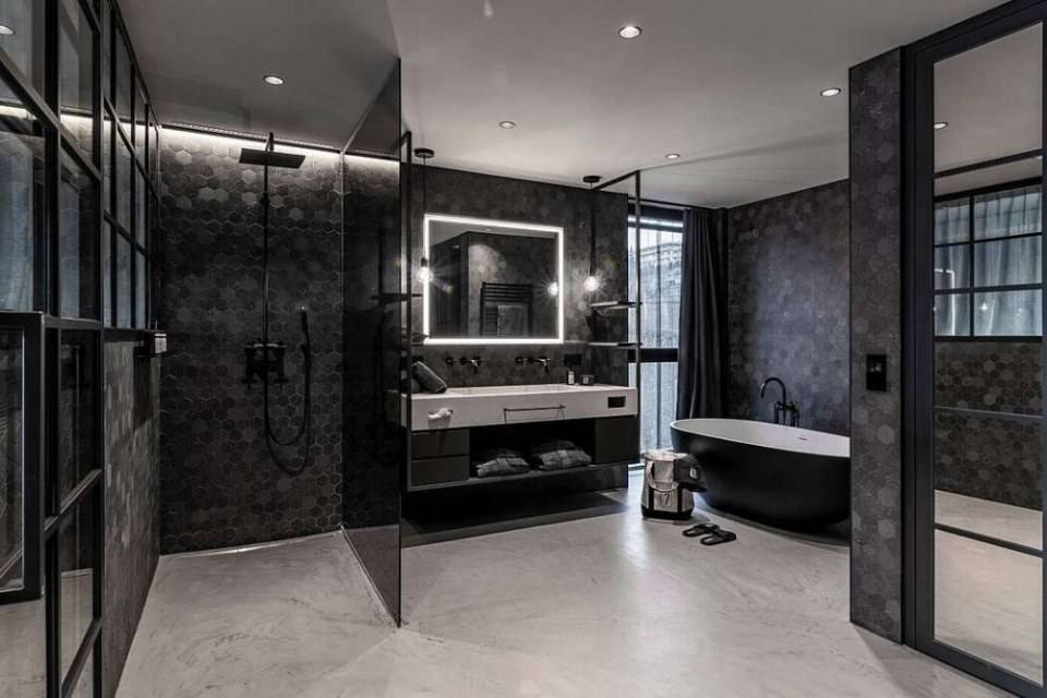 Apartment 7 by Stephan Marx and Nadine Bauer