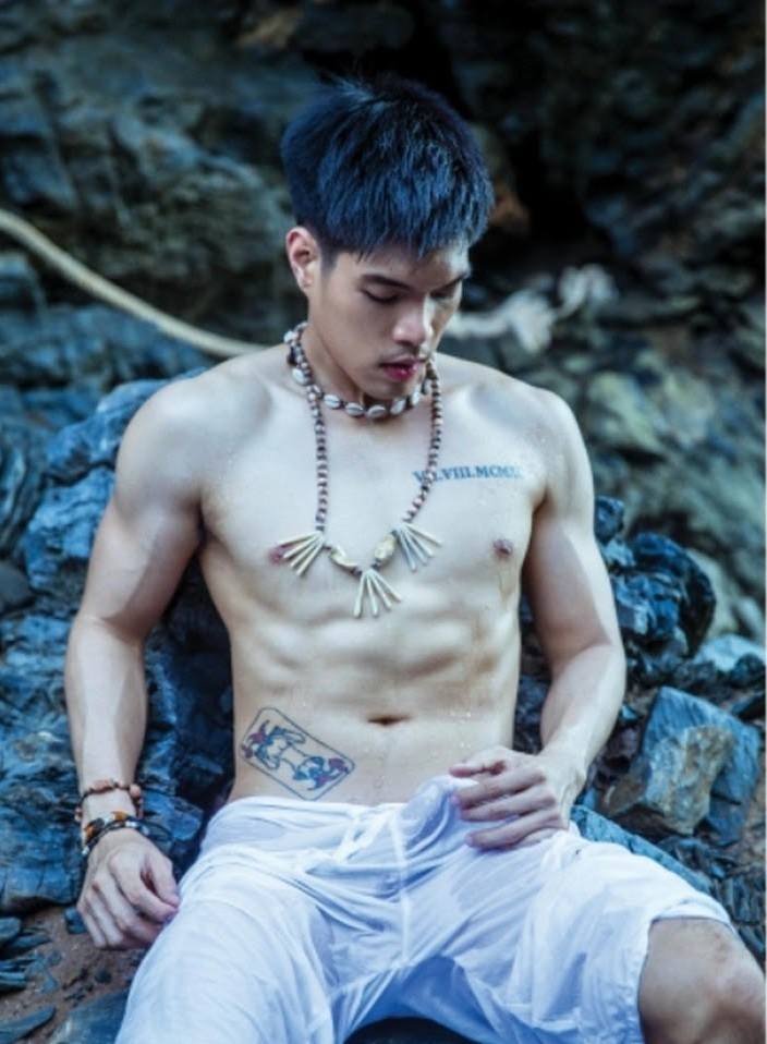 หนุ่มหล่อขึ้นปก 297.1