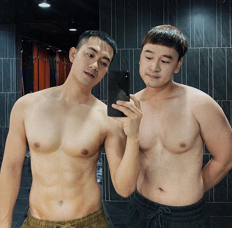 ถ่ายเองกับมือ 83