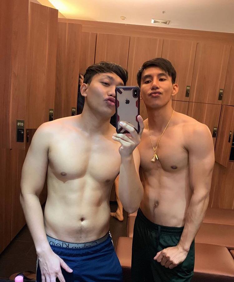 ถ่ายเองกับมือ 87