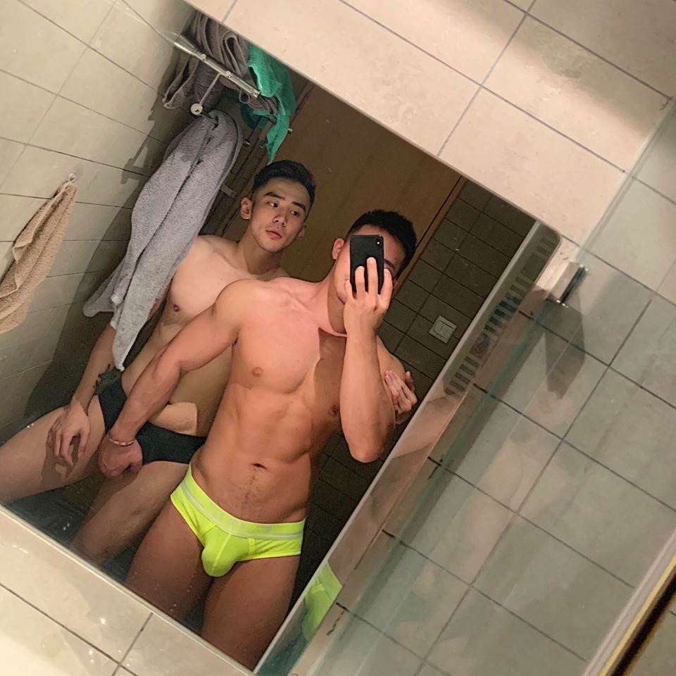 ถ่ายเองกับมือ 88