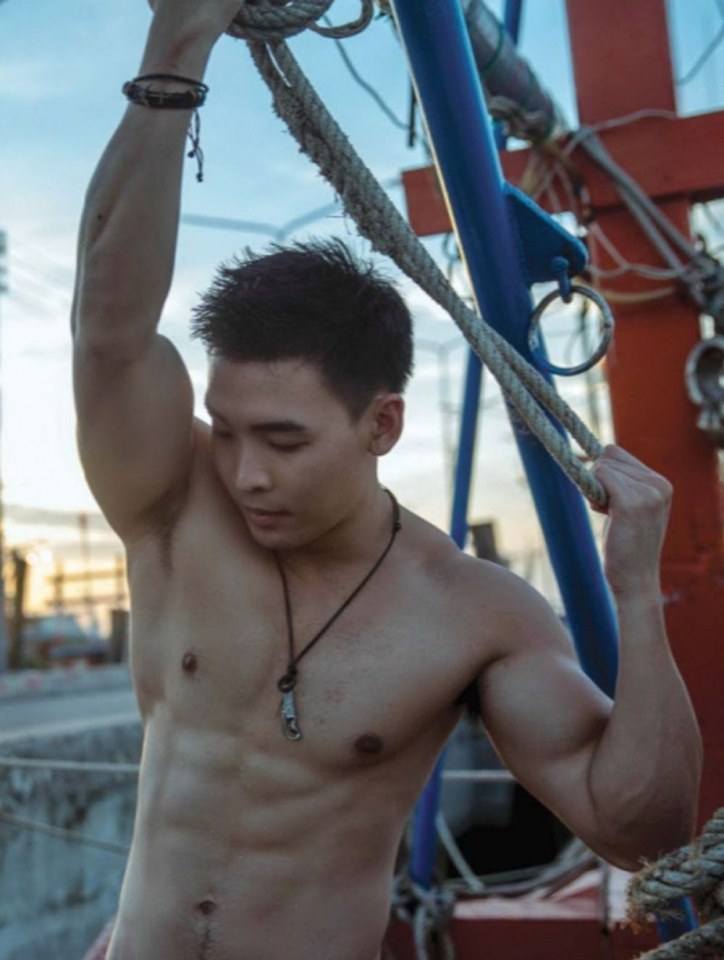 หนุ่มหล่อขึ้นปก 315.2