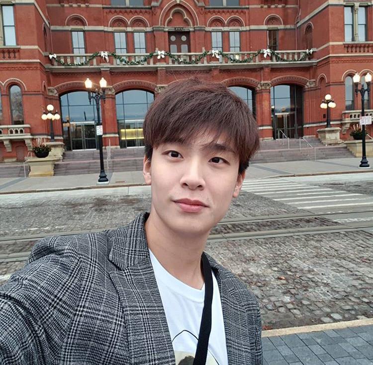 นมชมพูที่รอคอย หมอเน๋งสุดหล่อ