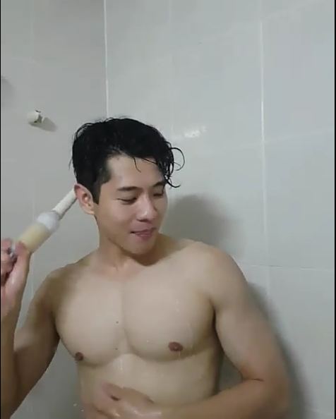 มาดูน้องเติ้ลอาบน้ำกันเถอะ