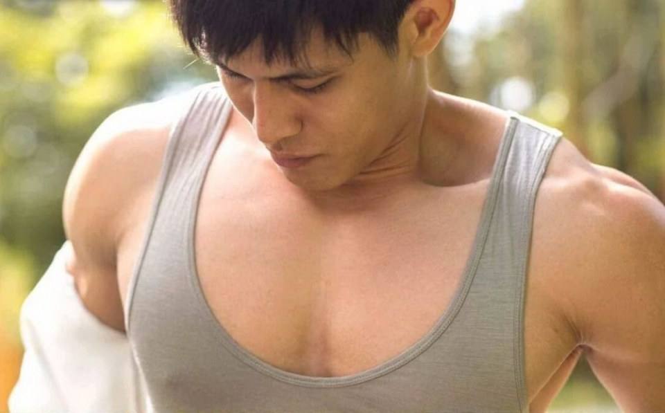 หนุ่มหล่อขึ้นปก 316