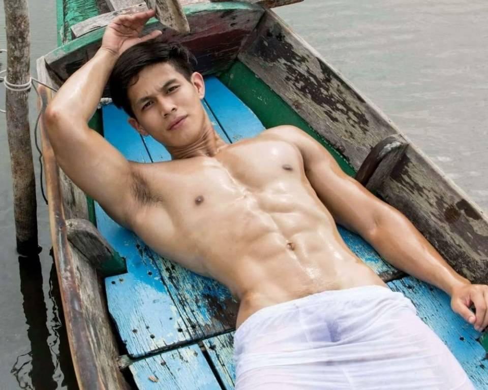 หนุ่มหล่อขึ้นปก 316.1