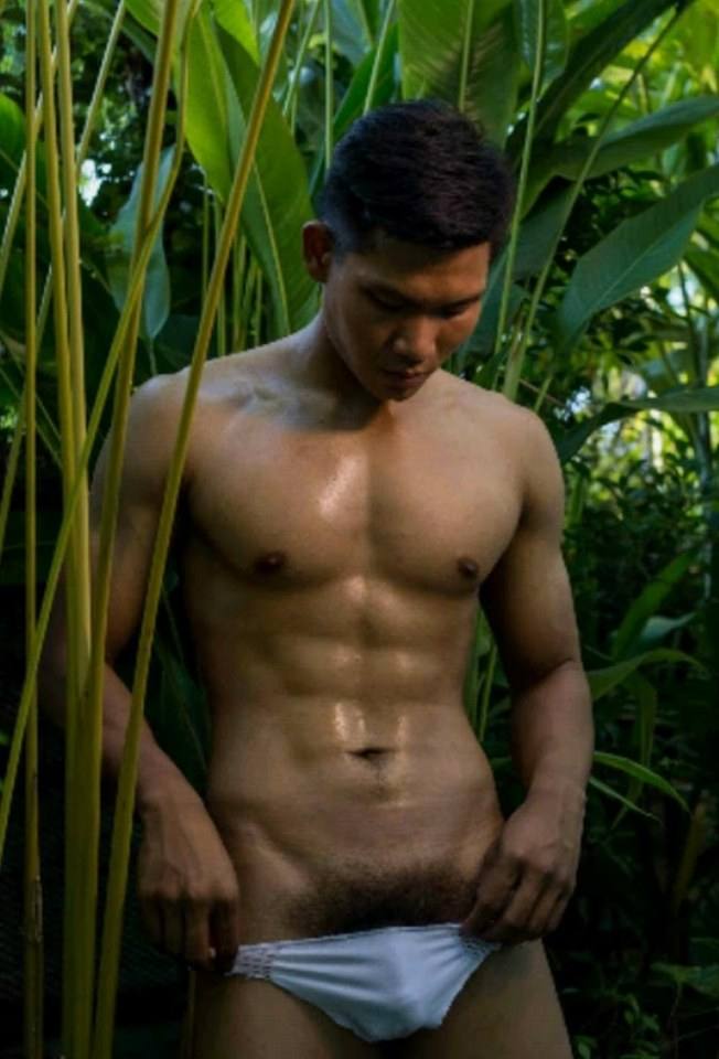 หนุ่มหล่อขึ้นปก 321.1