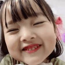 สาวน้อยหน้าทะเล้น ควอน ยูรี เน็ตไอดอลตัวน้อยเกาหลี