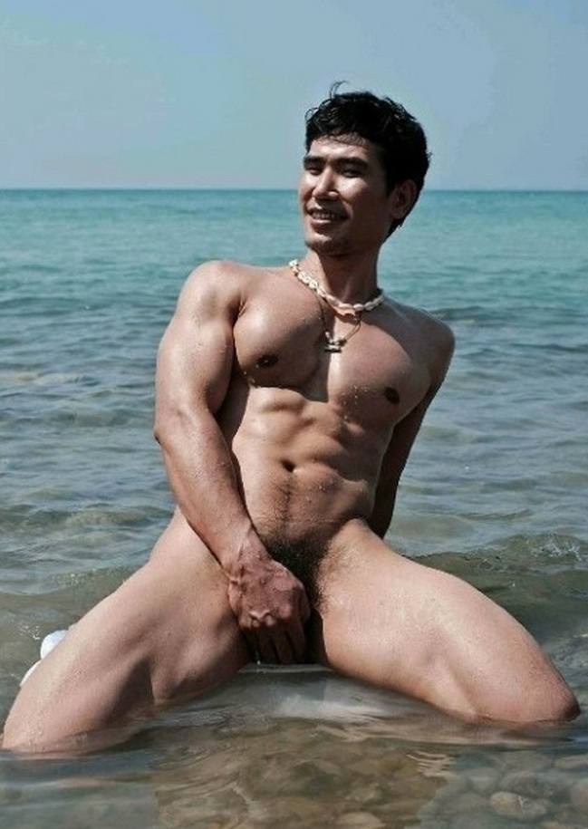 หนุ่มหล่อขึ้นปก 322