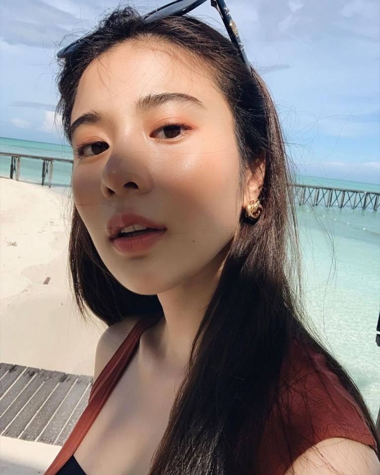 เก้า สุภัสสรา