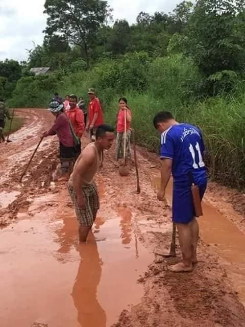 ถนนหนทางในประเทศข้างเคียง.