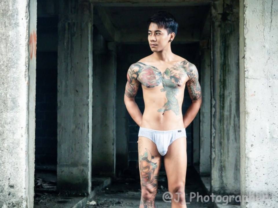 ตาลายไปหมดแล้ว