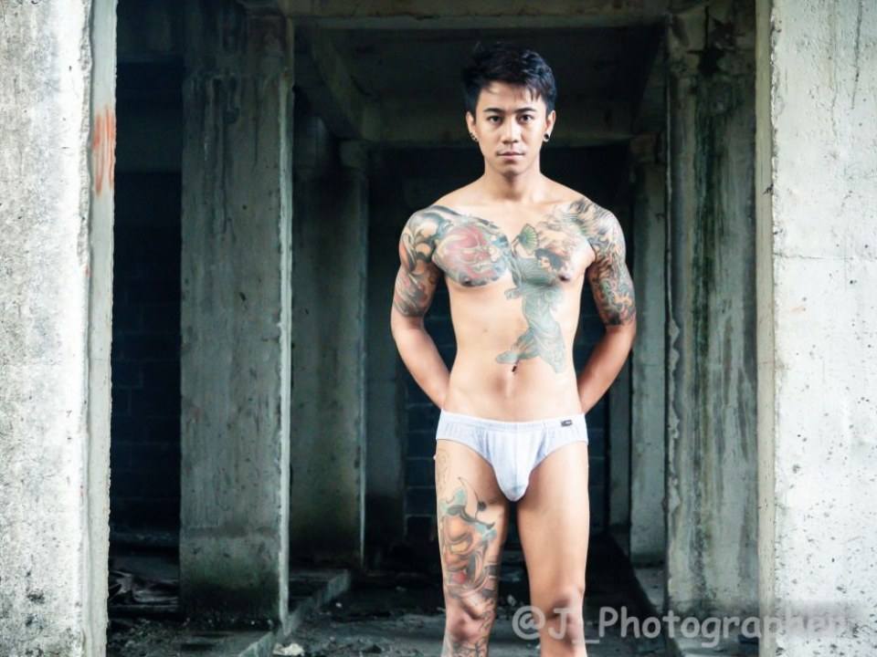 ตาลายไปหมดแล้ว