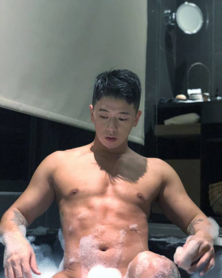 ตาลายไปหมดแล้ว