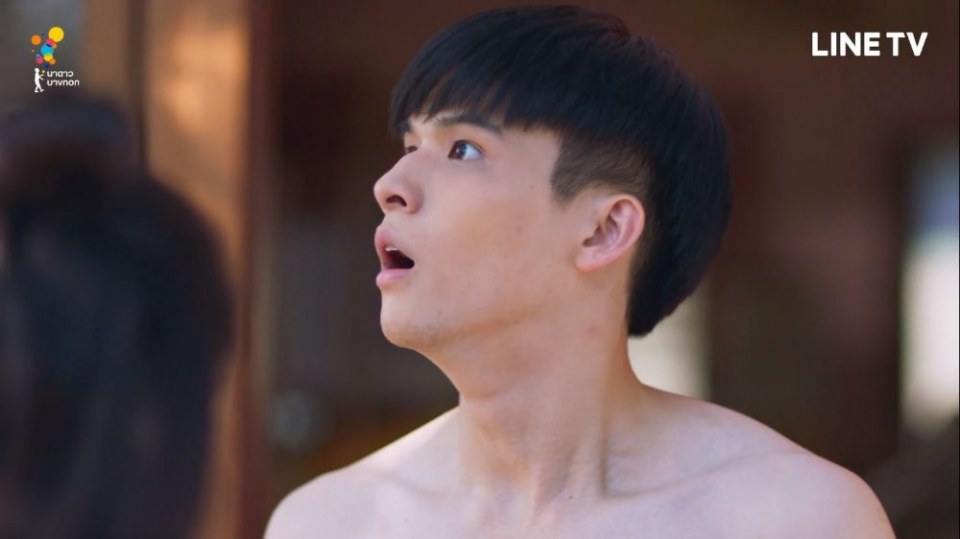 "สกาย วงศ์รวี" ถอดเสื้อโชว์ซิกแพคขาวๆ ในซีรีย์ My Ambulance