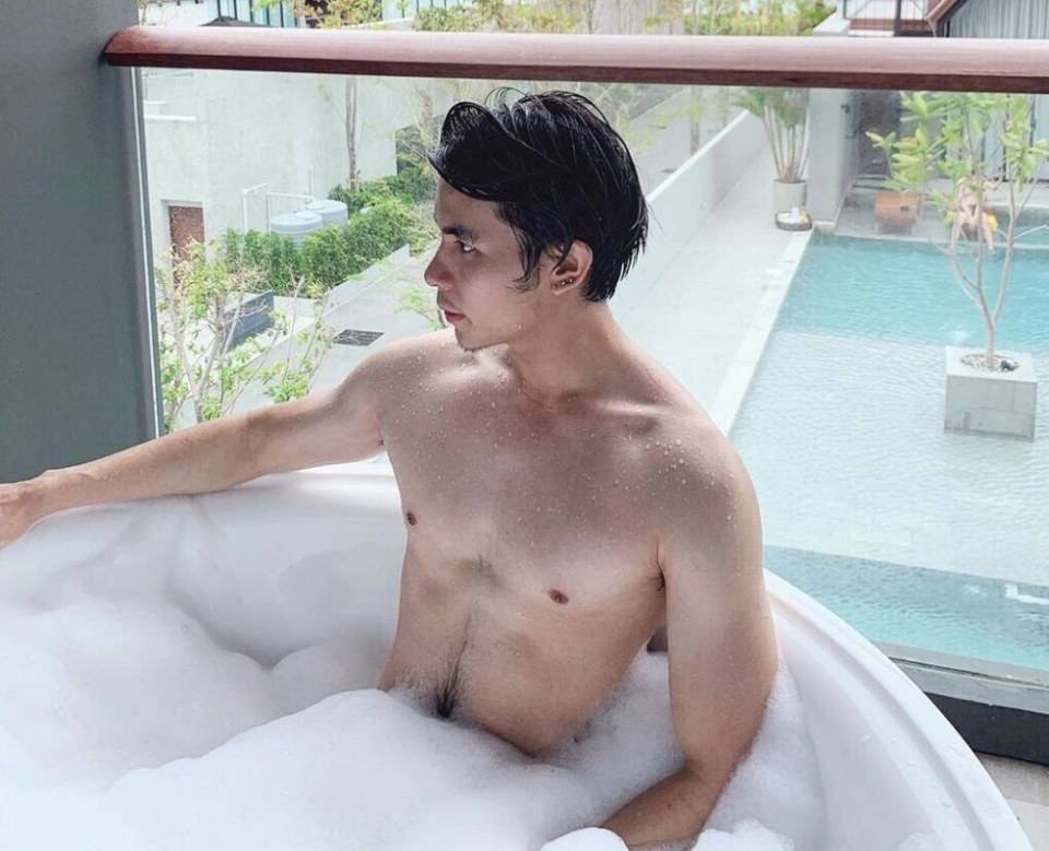 เนินนมพี่เมี่ยม