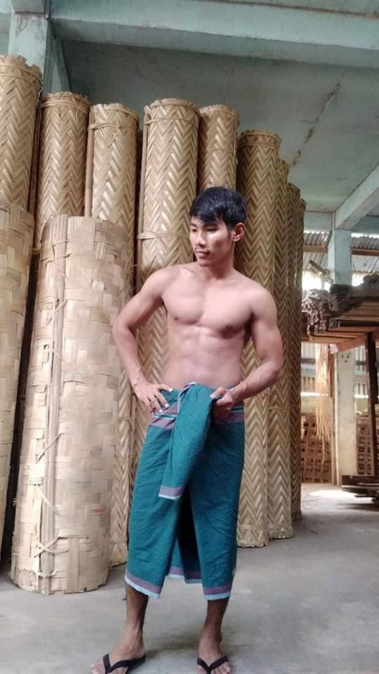 ดีต่อใจ#855หิว..หนุ่มพม่า