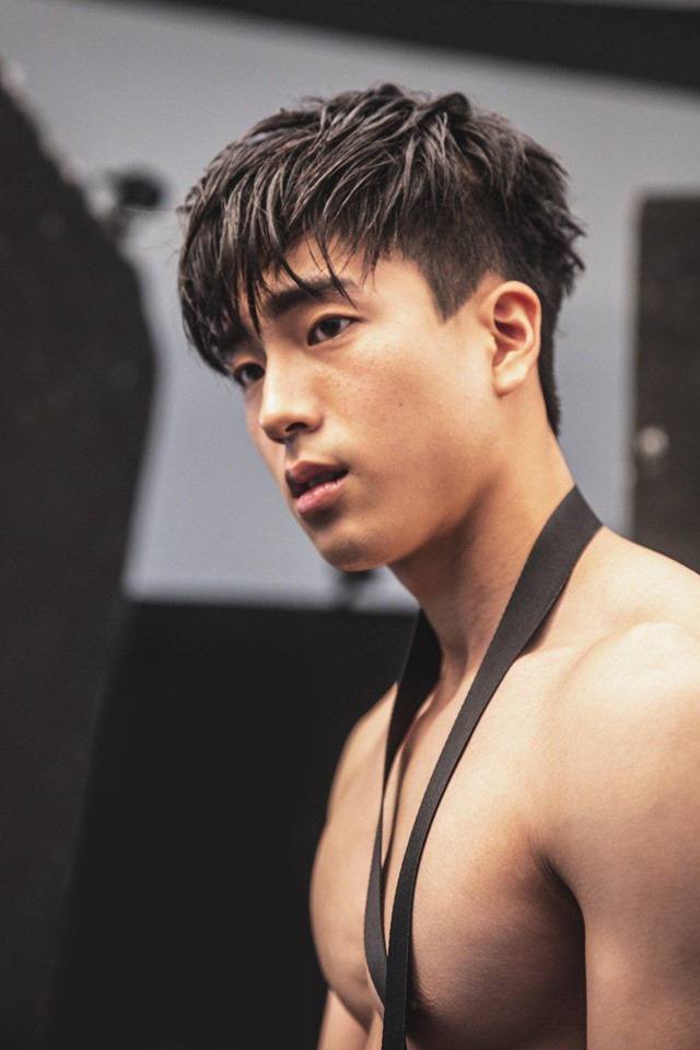 male body 180