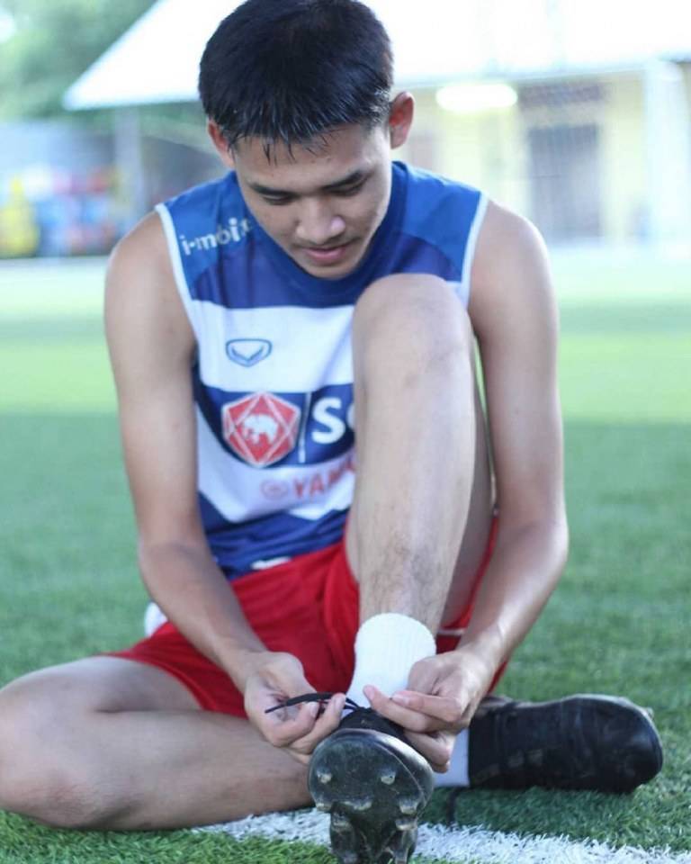 หล่อ9