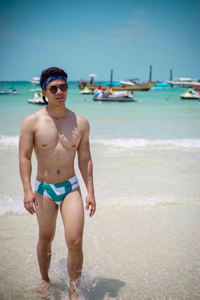 ถอดโชว์ประปราย /1/