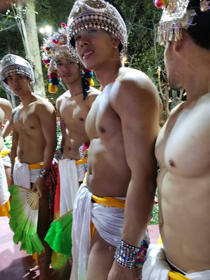 ถอดโชว์ประปราย /2/