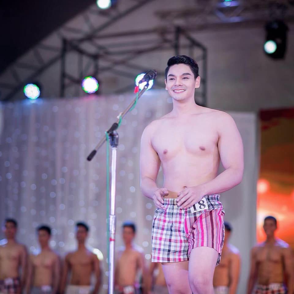 ถอดโชว์ประปราย /7/