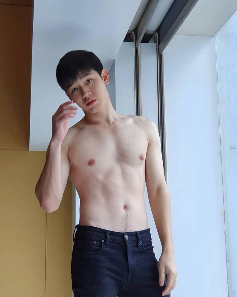 ถอดโชว์ประปราย /9/