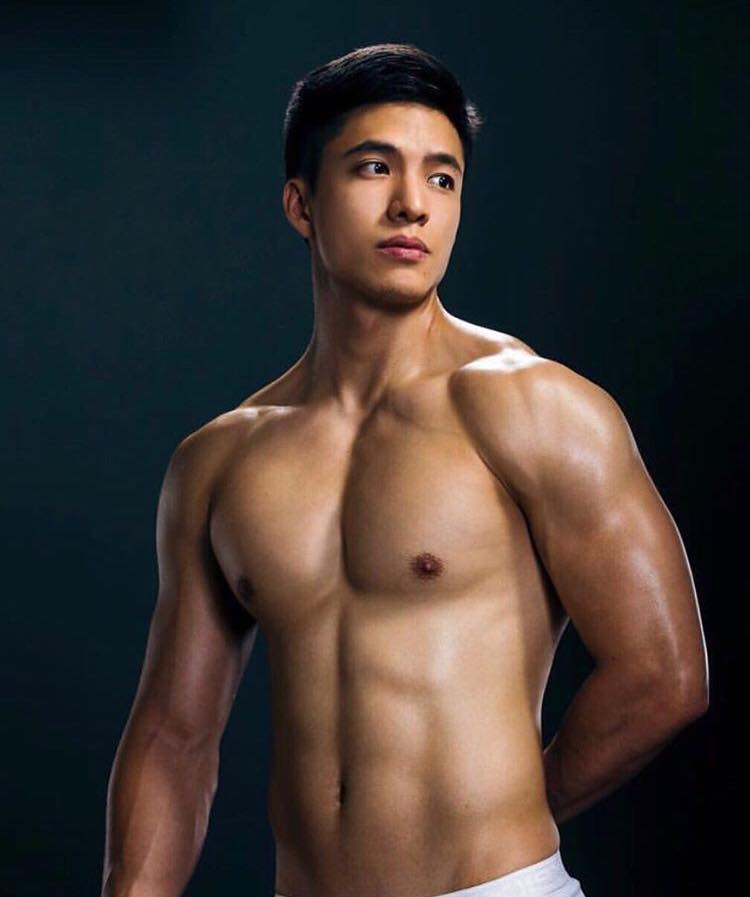 ถอดโชว์ประปราย /11/