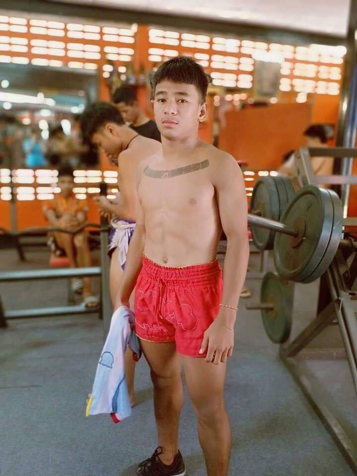 ถอดโชว์ประปราย /11/