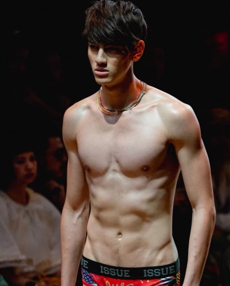 ถอดโชว์ประปราย /14/