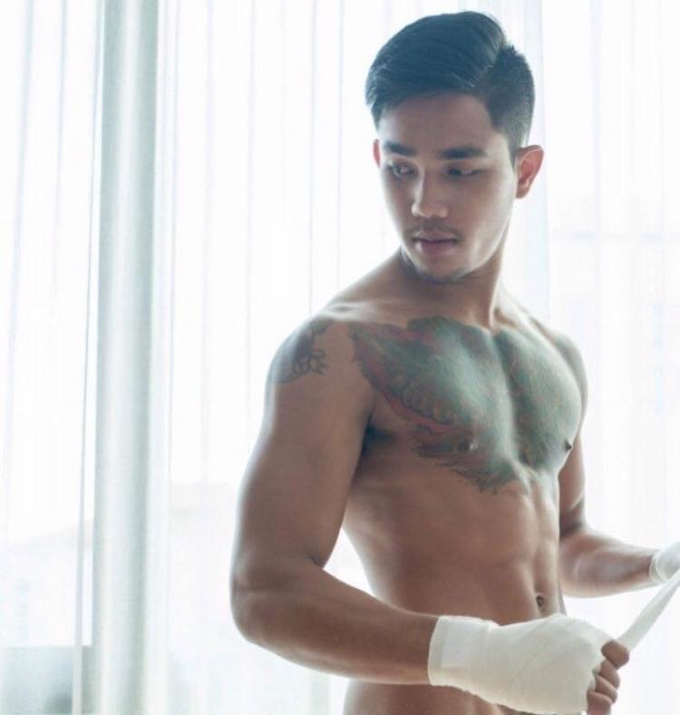 ถอดโชว์ประปราย /14/