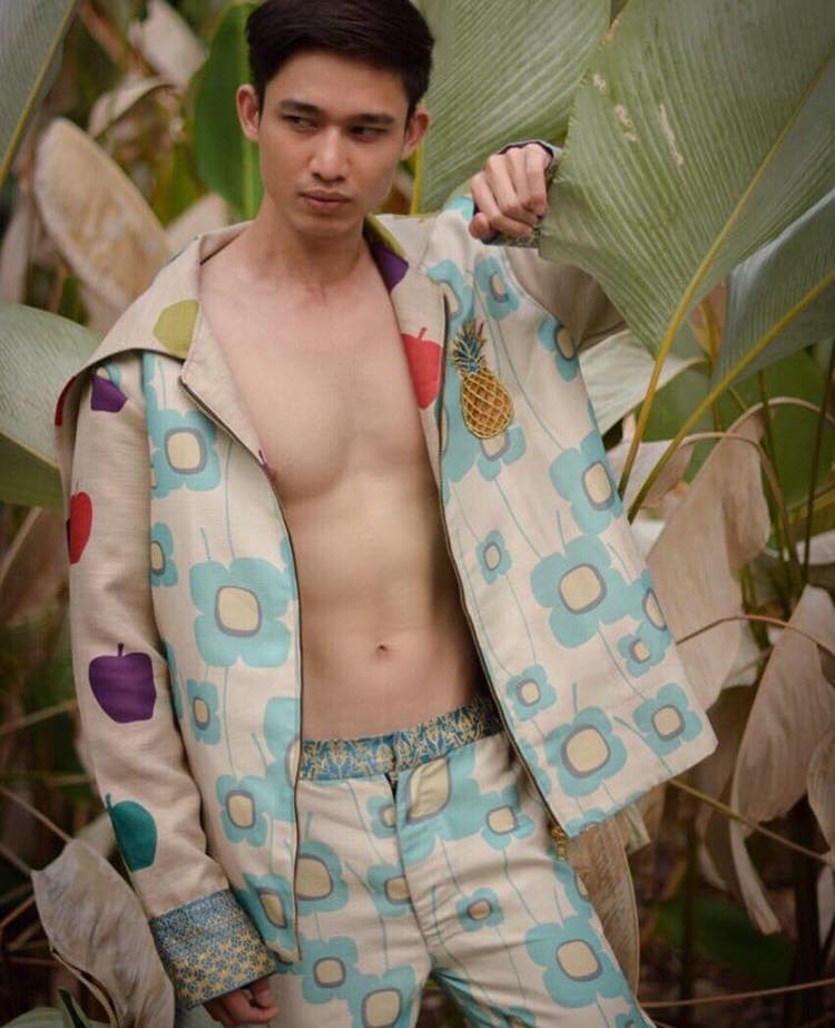ถอดโชว์ประปราย /15/