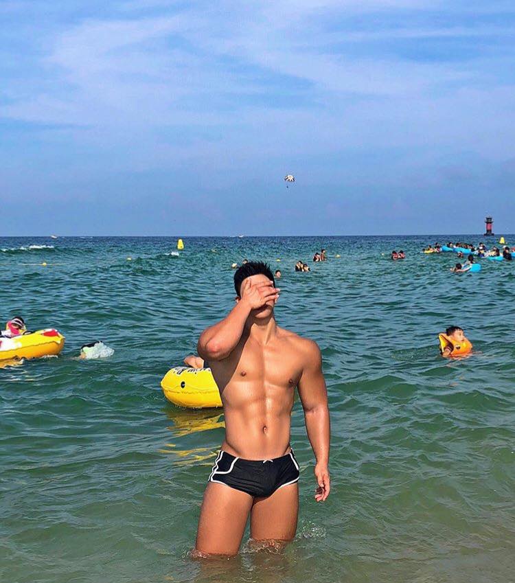 ถอดโชว์ประปราย /16/
