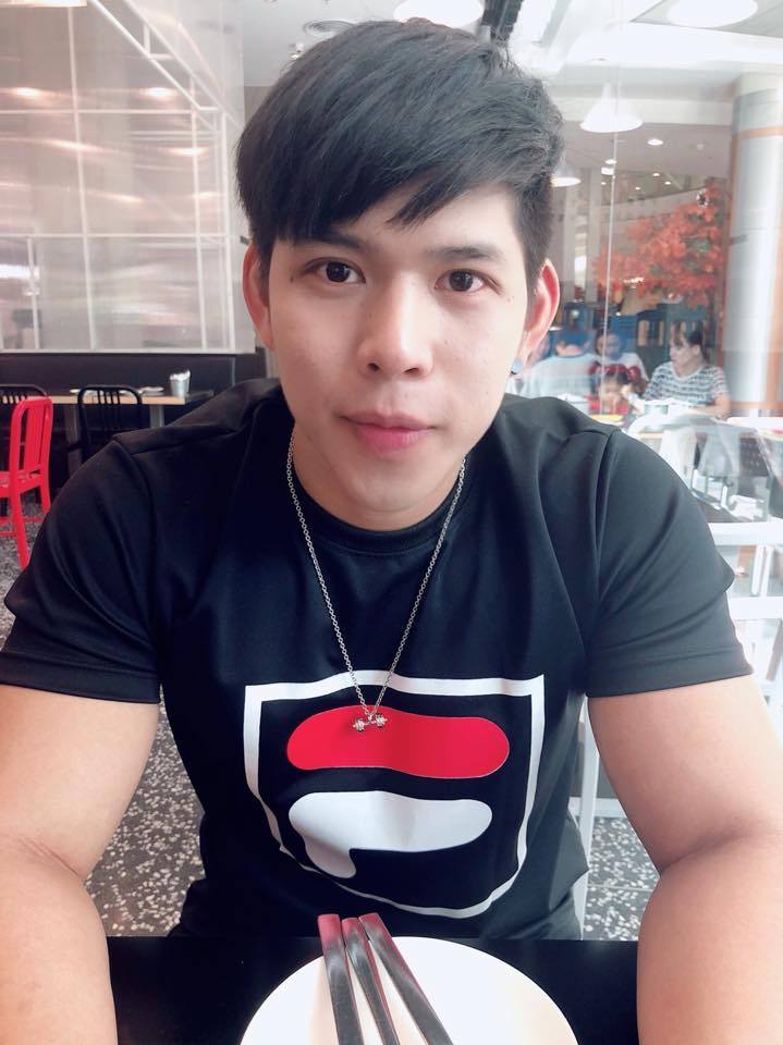 คนหล่อ คนดัง