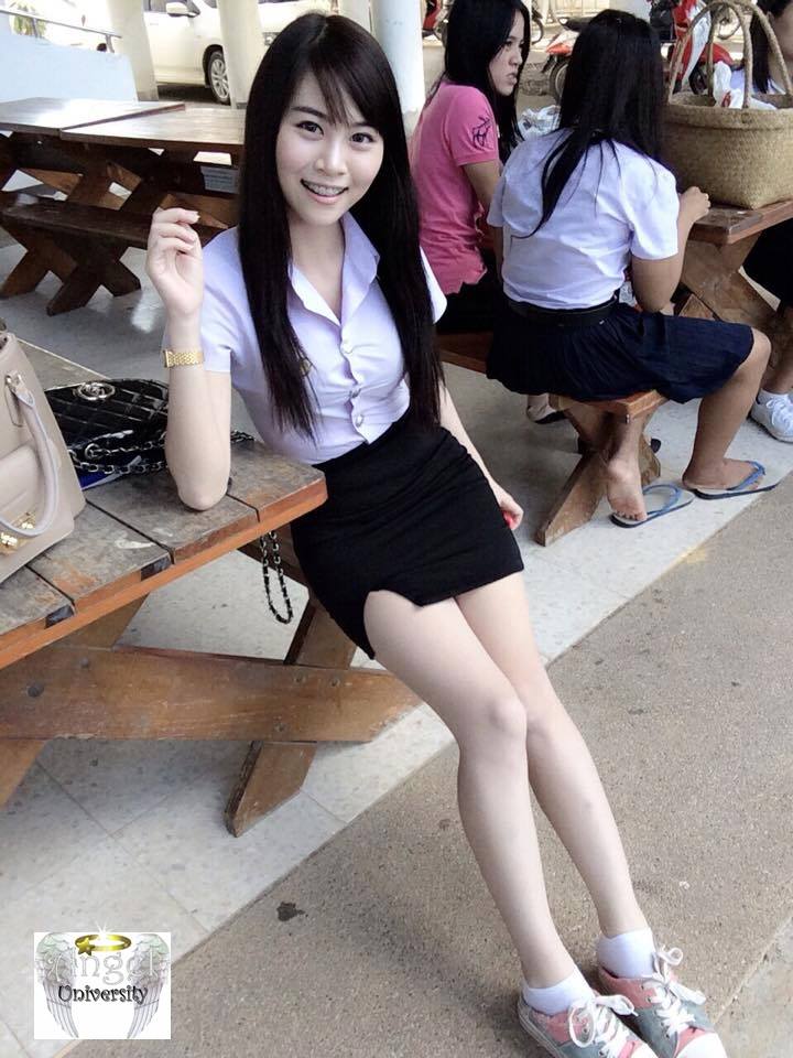 รวมภาพนักศึกษาในเครื่องแบบน่ารัก 30 ภาพ (ชุด3)
