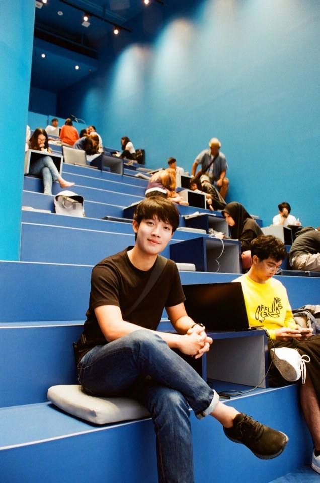 สถาปนิกหนุ่มหล่อ ทีมออกแบบ samyan mitrtown