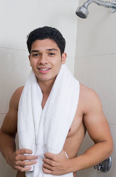 แอบดูนายแบบอาบน้ำ Men in the Bath