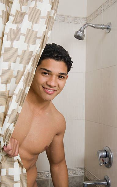 แอบดูนายแบบอาบน้ำ Men in the Bath