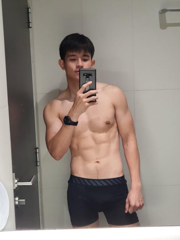ถ่ายเองกับมือ 113