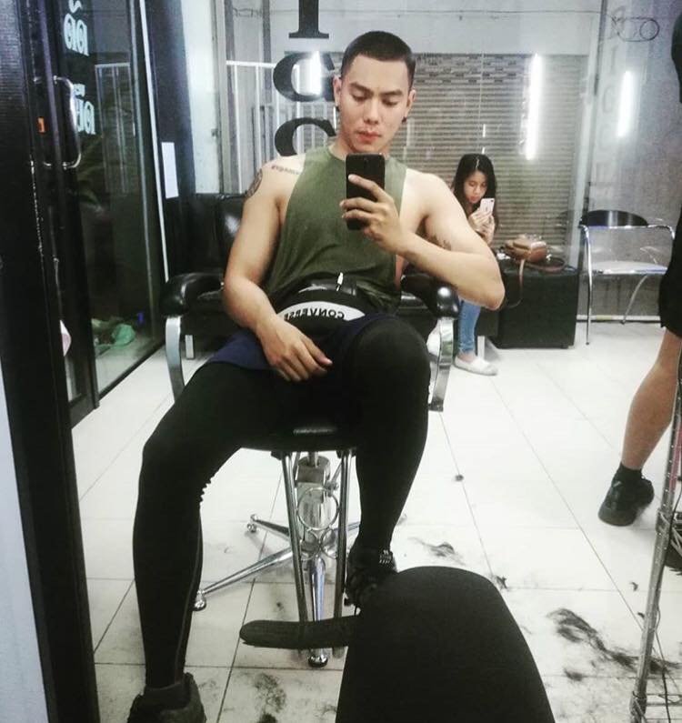 ถ่ายเองกับมือ 116