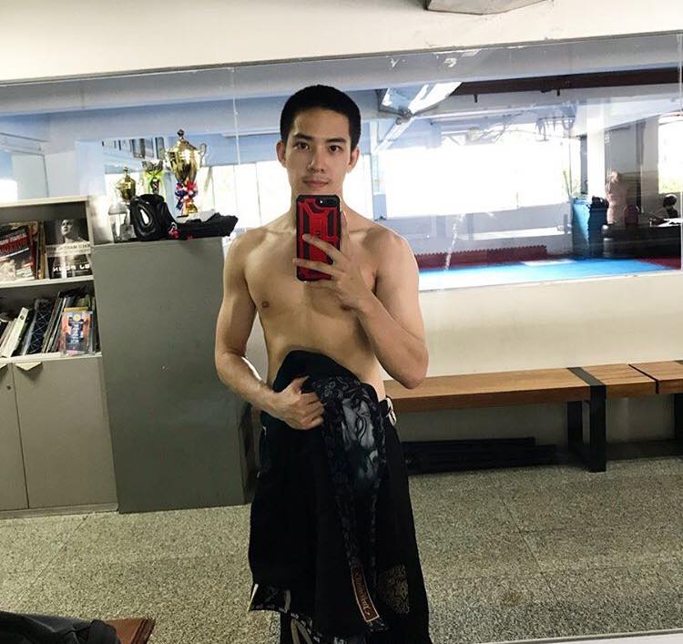 ถ่ายเองกับมือ 118