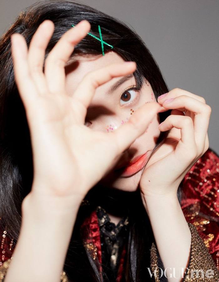 Nana Ouyang & Roy Wang @ VogueMe China October 2019