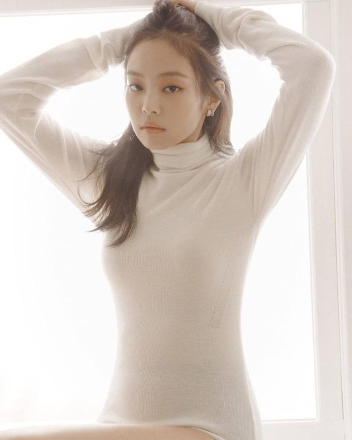 (BLACKPINK) Jennie @ ELLE Korea October 2019