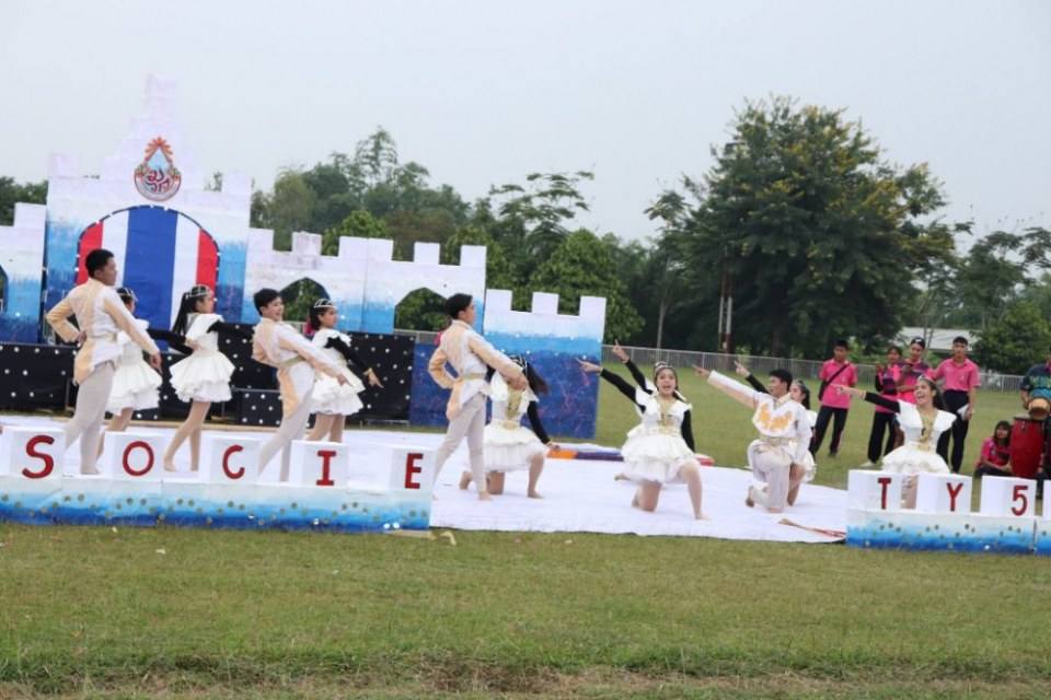 สวยปังอลังเวอร์ มงไม่ลงไม่รู้แล้ว กีฬาสีโรงเรียนแม่ลาววิทยาคม 62 สีชมพู