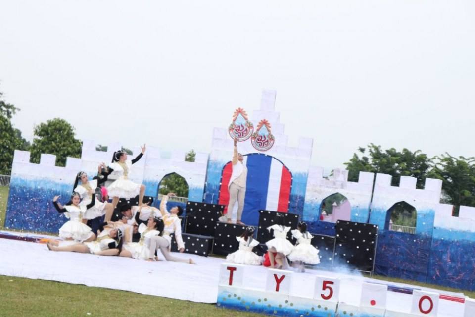 สวยปังอลังเวอร์ มงไม่ลงไม่รู้แล้ว กีฬาสีโรงเรียนแม่ลาววิทยาคม 62 สีชมพู