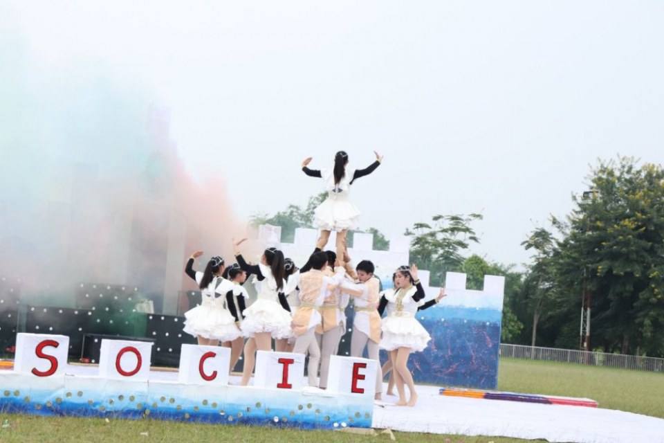 สวยปังอลังเวอร์ มงไม่ลงไม่รู้แล้ว กีฬาสีโรงเรียนแม่ลาววิทยาคม 62 สีชมพู