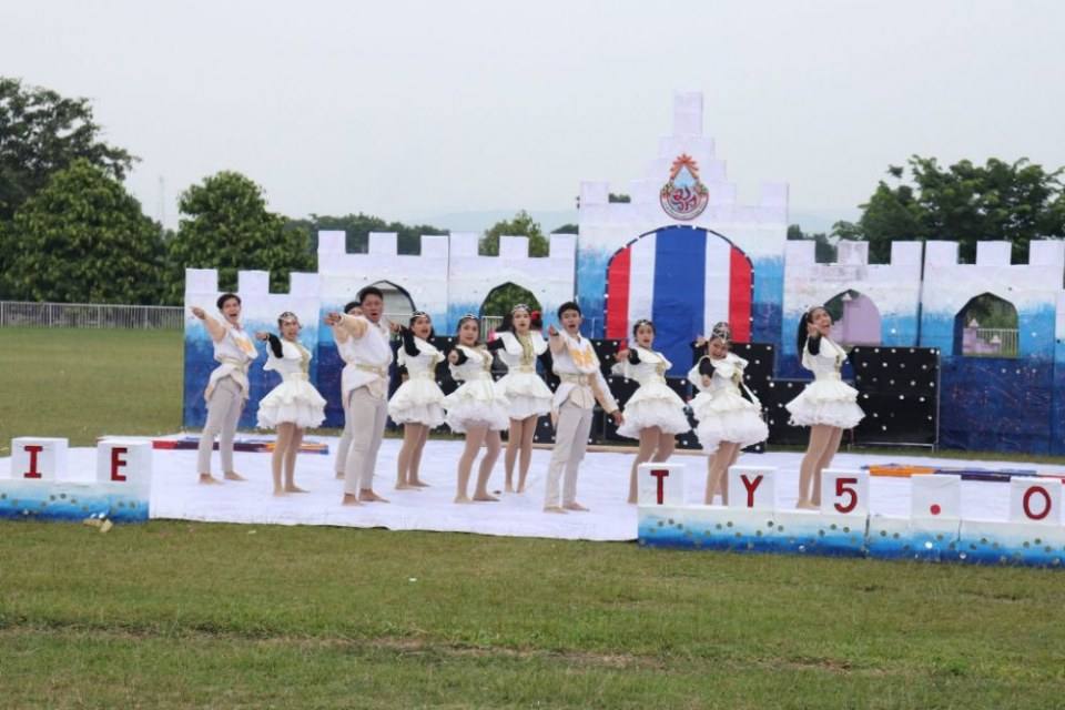 สวยปังอลังเวอร์ มงไม่ลงไม่รู้แล้ว กีฬาสีโรงเรียนแม่ลาววิทยาคม 62 สีชมพู
