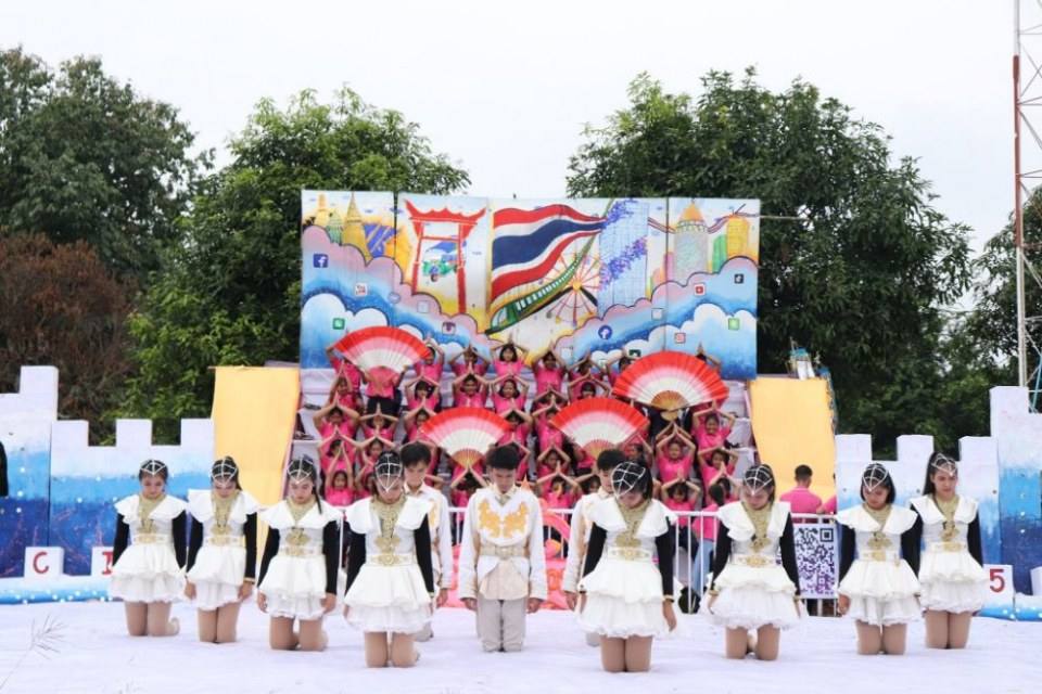 สวยปังอลังเวอร์ มงไม่ลงไม่รู้แล้ว กีฬาสีโรงเรียนแม่ลาววิทยาคม 62 สีชมพู