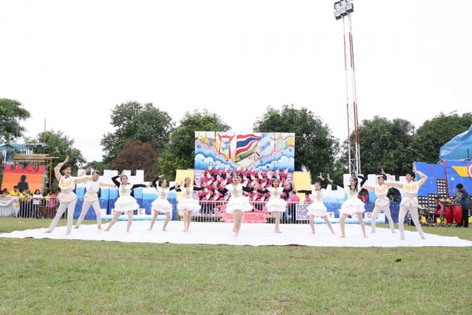 สวยปังอลังเวอร์ มงไม่ลงไม่รู้แล้ว กีฬาสีโรงเรียนแม่ลาววิทยาคม 62 สีชมพู